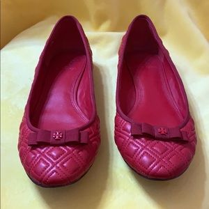 Tory Burch quilted flat size 8.5